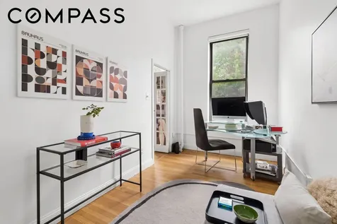 317 E 6th Street New York City NY 10003