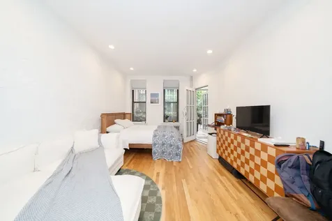 344 W 17th Street New York City NY 10011