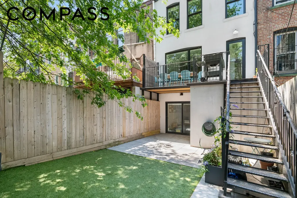 5 Hampton Place New York City NY 11213