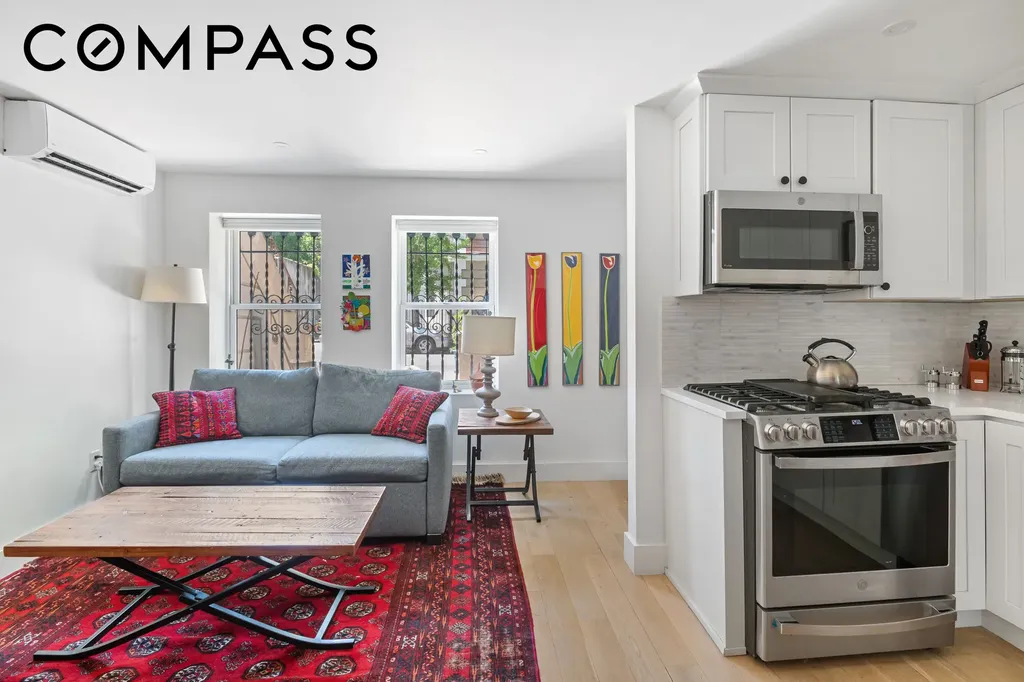 5 Hampton Place New York City NY 11213