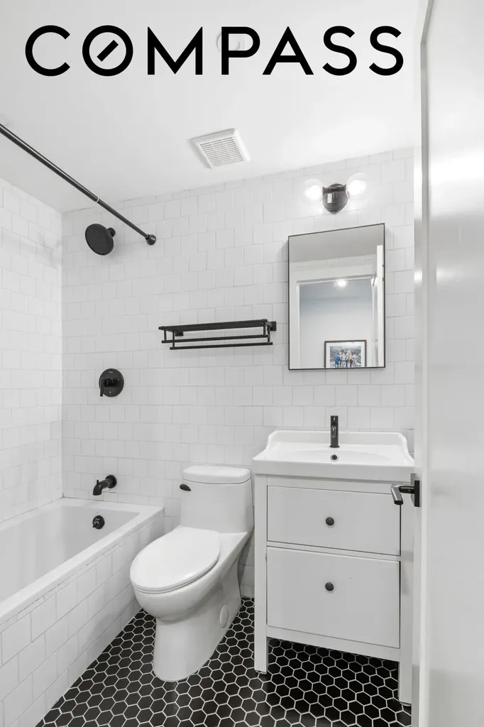 5 Hampton Place New York City NY 11213