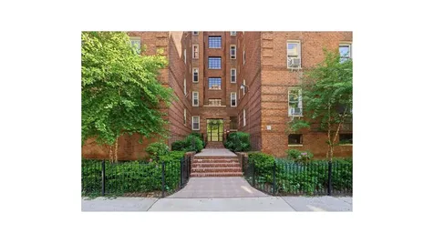 2080 Barnes Avenue New York City NY 10462