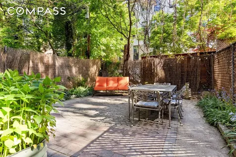 248 Gates Avenue New York City NY 11238