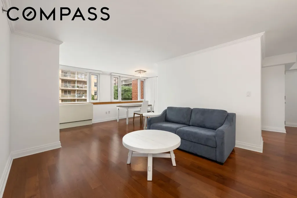 404 E 76th Street New York City NY 10021