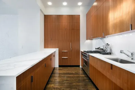252 7th Avenue New York City NY 10001