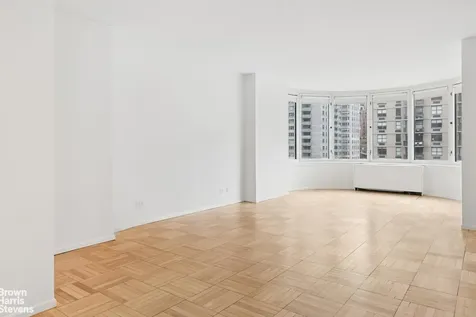 330 E 38th Street New York City NY 10016