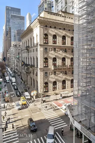 685 Fifth Avenue New York City NY 10022