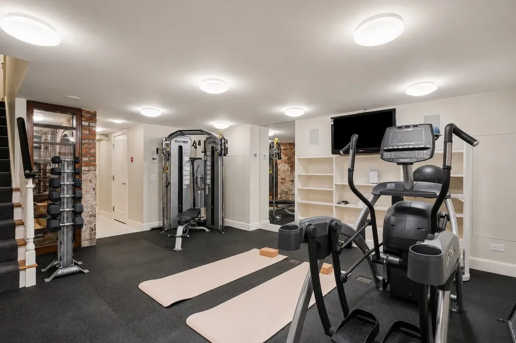 111 E 81st Street New York City NY 10028