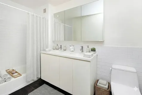 90 William Street New York City NY 10038