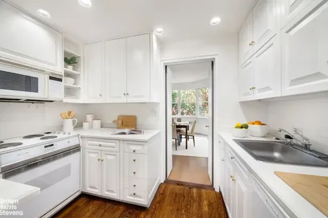 116 E 66th Street New York City NY 10065