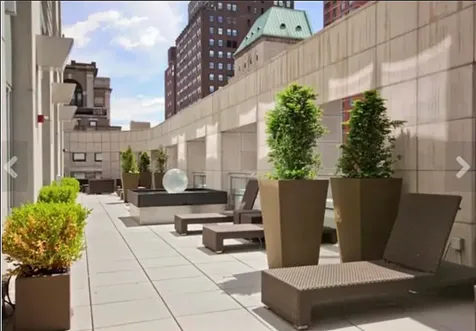 400 5th Avenue New York City NY 10018