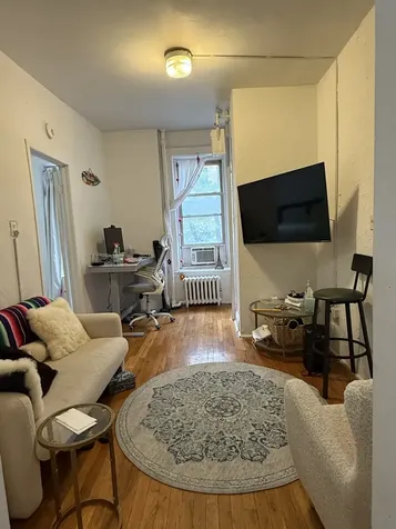 320 E 49th Street New York City NY 10022