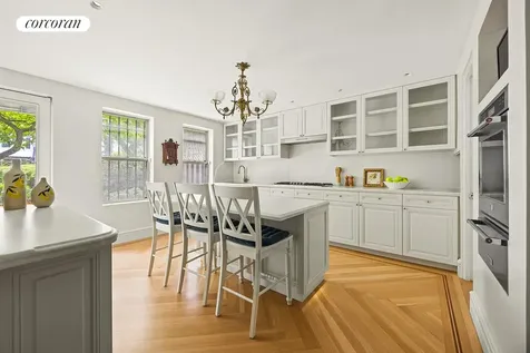 662 10th Street New York City NY 11215