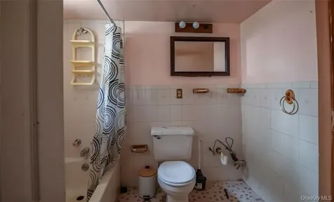 133-60 244th Street New York City NY 11422