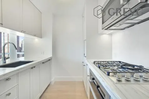 389 E 89th Street New York City NY 10128