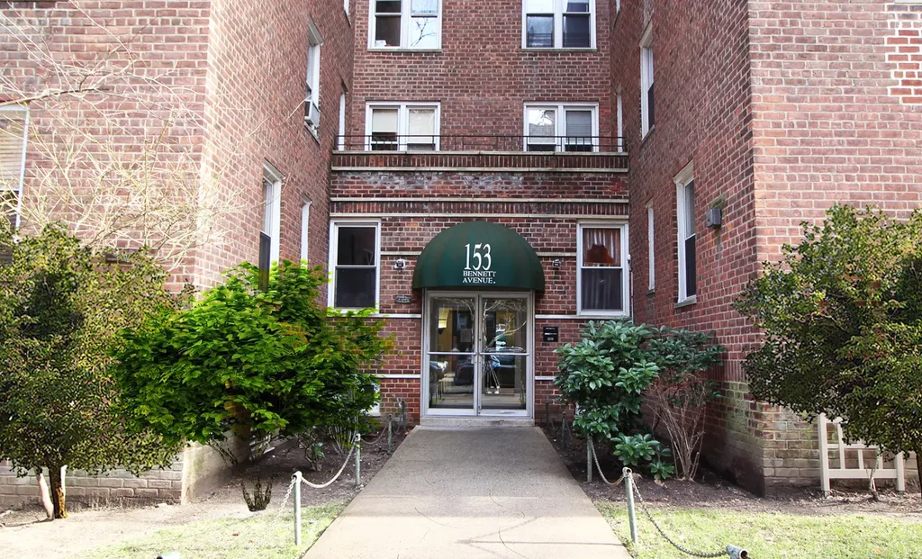 153 Bennett Avenue New York City NY 10040