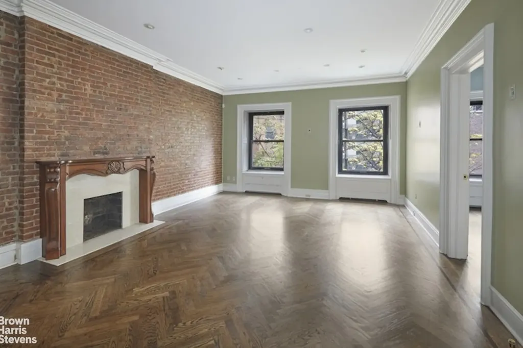 23 E 37th Street New York City NY 10016