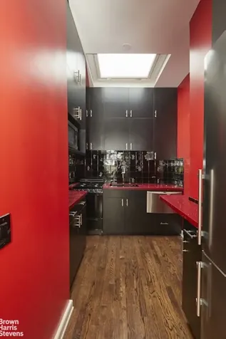 23 E 37th Street New York City NY 10016