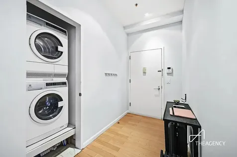 118 Greenpoint Avenue New York City NY 11222