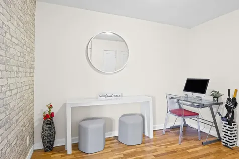 147-10 84th Road New York City NY 11435
