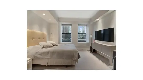 260 W Broadway New York City NY 10013