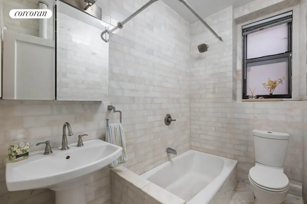 225 Bennett Avenue New York City NY 10040