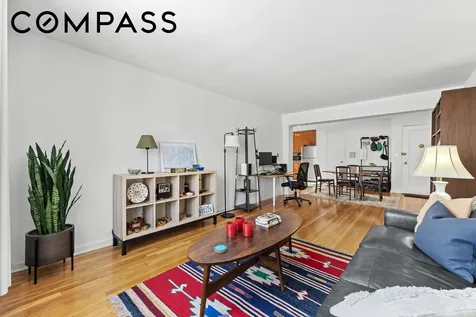 325 E 201st Street New York City NY 10458