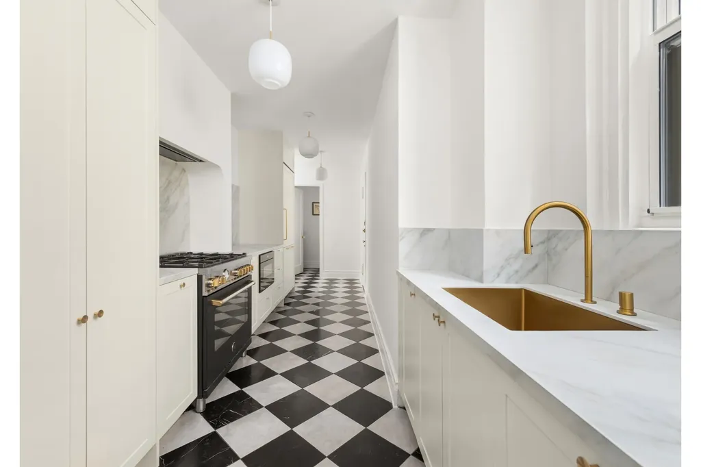 171 W 57th Street New York City NY 10019