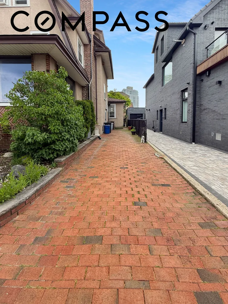 3829 Beach 38th Street New York City NY 11224