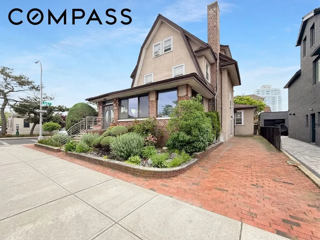 3829 Beach 38th Street New York City NY 11224