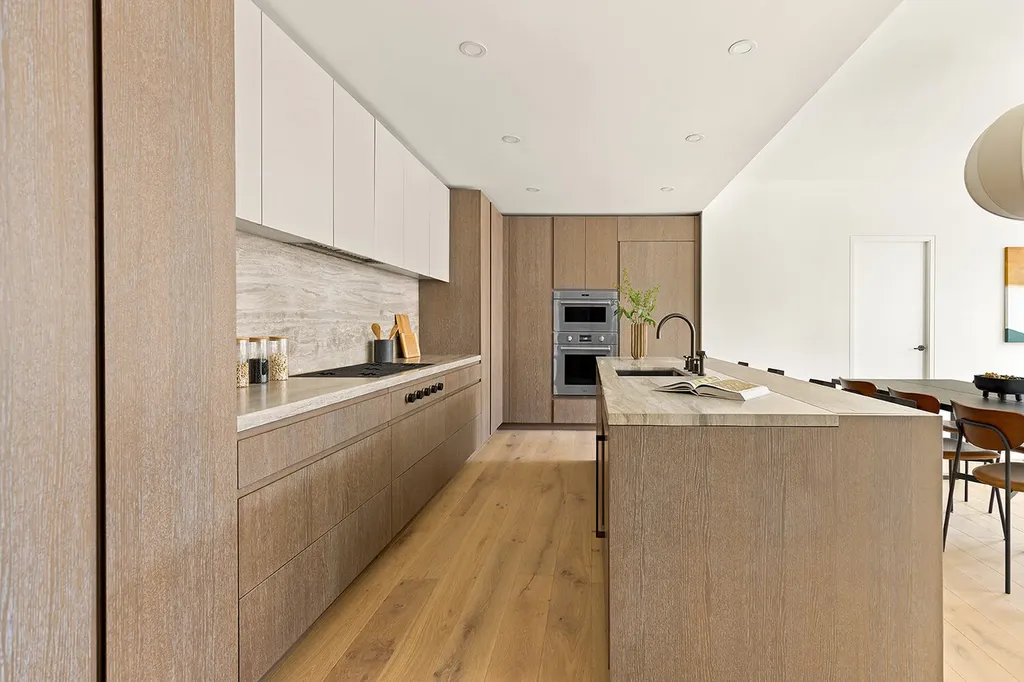 66 Clinton Street New York City NY 10002