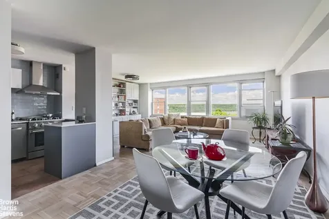 4525 Henry Hudson Parkway W New York City NY 10471