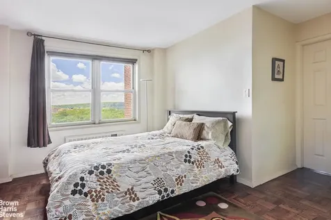 4525 Henry Hudson Parkway W New York City NY 10471