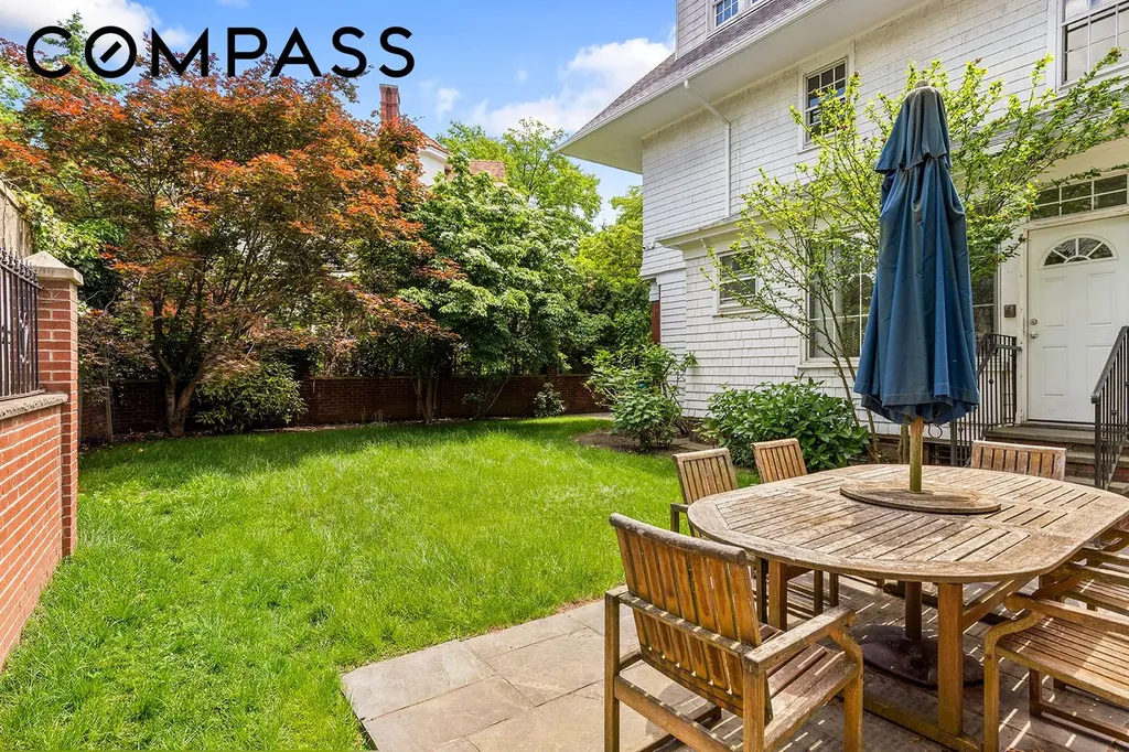 1815 Ditmas Avenue New York City NY 11226