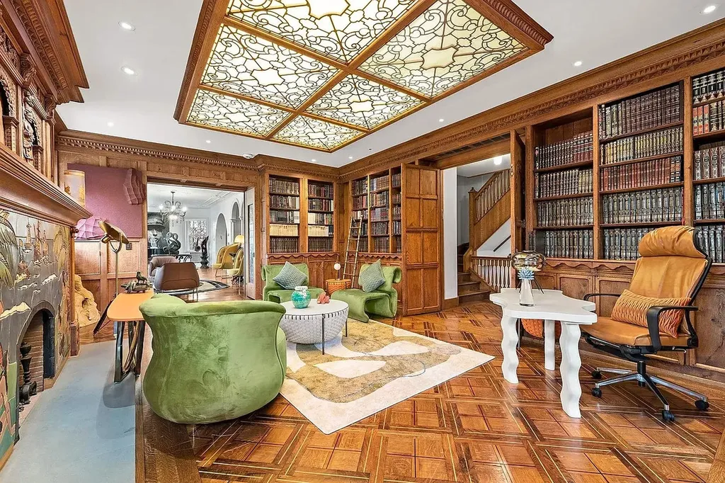 25 Riverside Drive New York City NY 10023