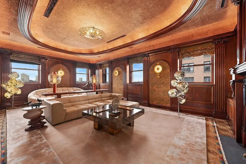 25 Riverside Drive New York City NY 10023