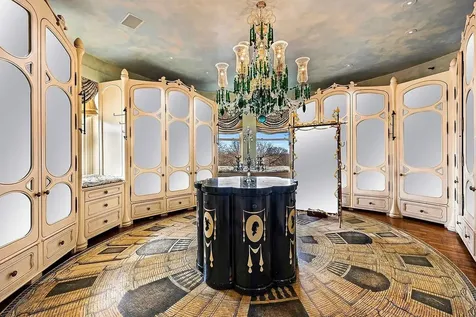 25 Riverside Drive New York City NY 10023