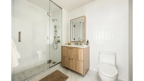 18 India Street New York City NY 11222