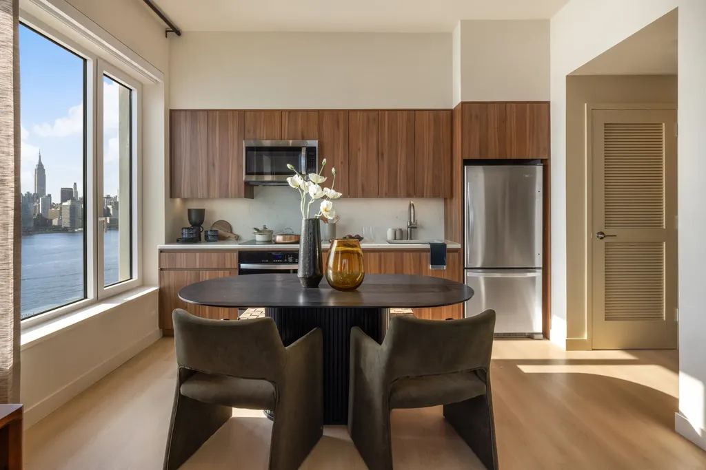 18 India Street New York City NY 11222
