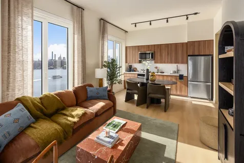 18 India Street New York City NY 11222