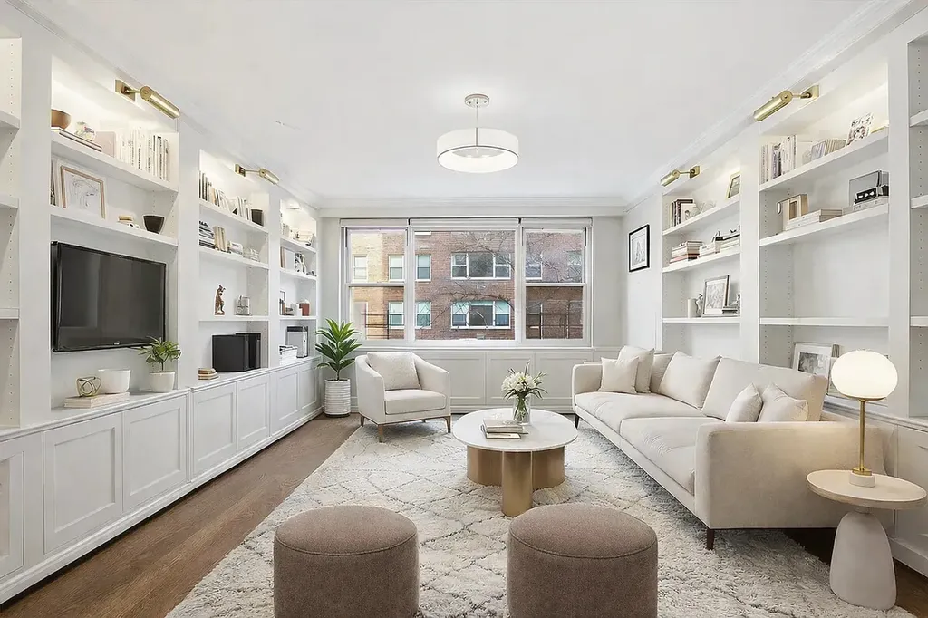 196 E 75th Street New York City NY 10021