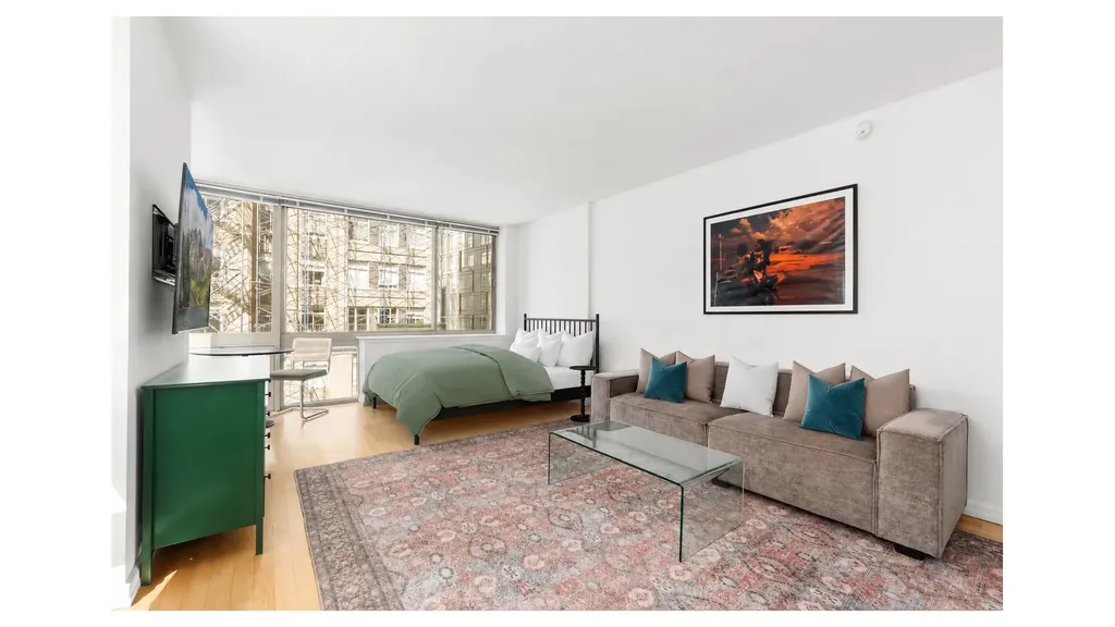 2 Gold Street New York City NY 10038