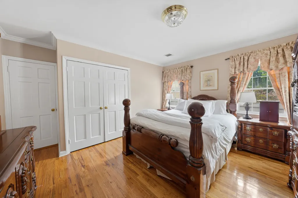 1142 Bay 25th Street New York City NY 11691