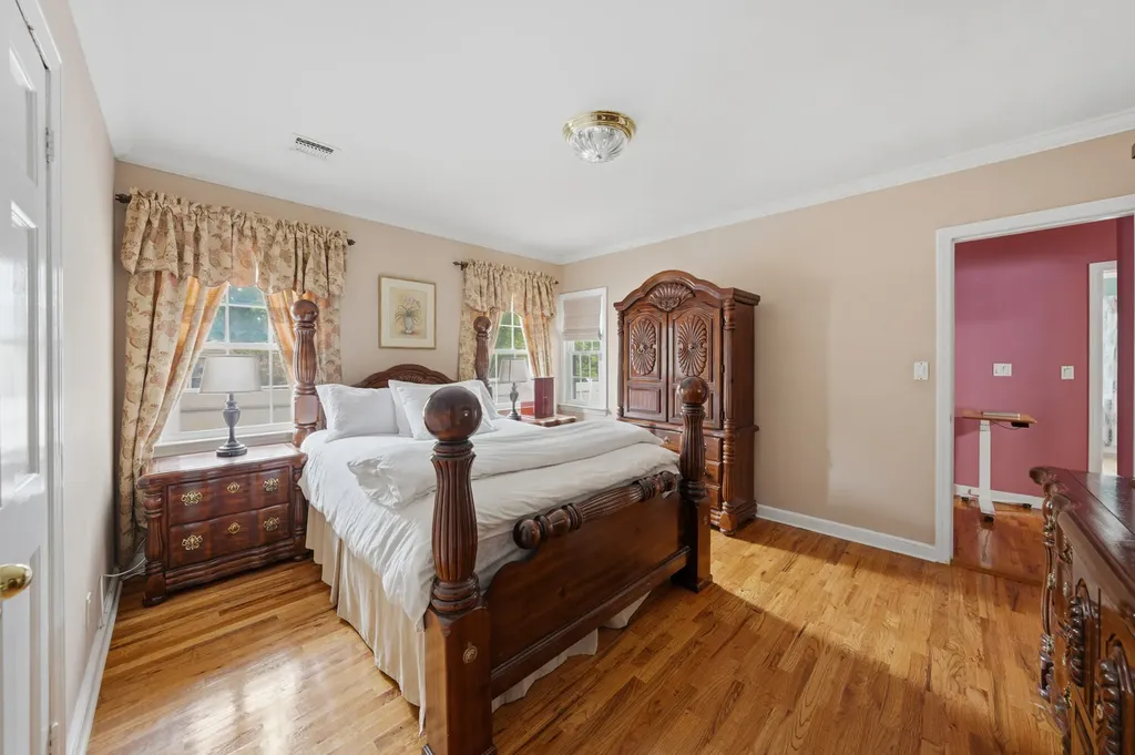1142 Bay 25th Street New York City NY 11691