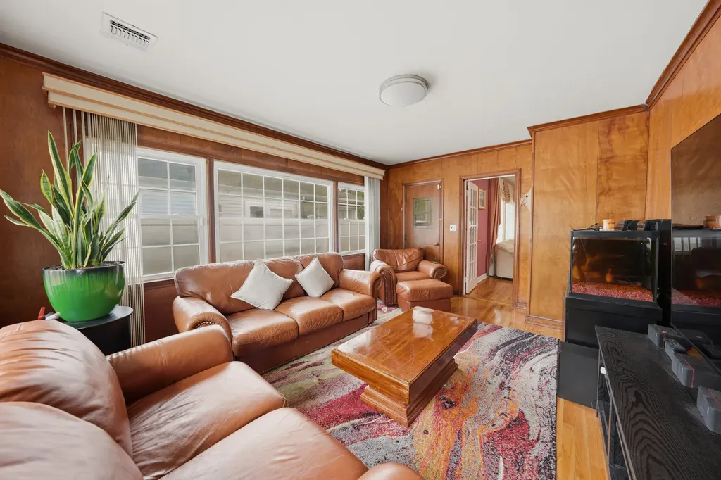 1142 Bay 25th Street New York City NY 11691