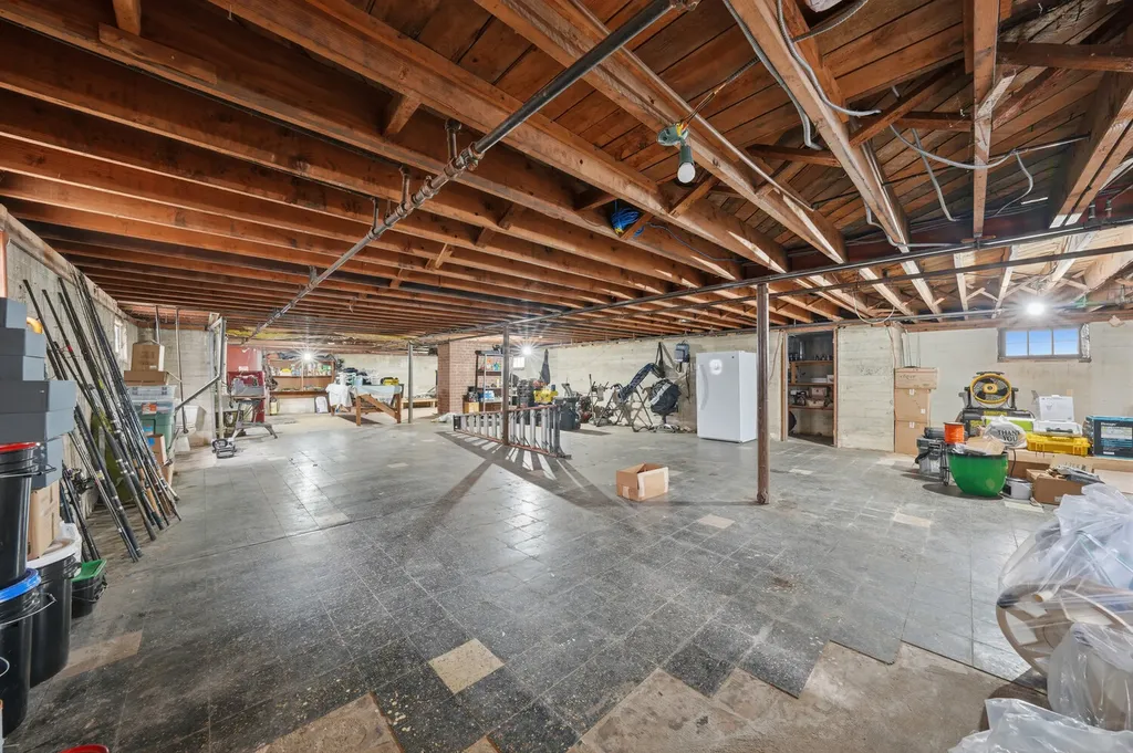 1142 Bay 25th Street New York City NY 11691