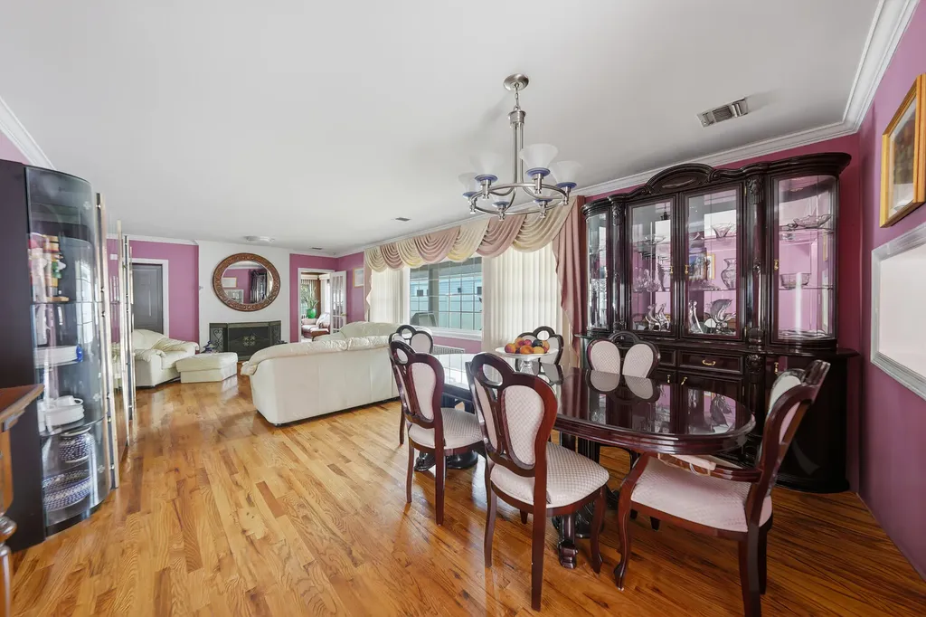 1142 Bay 25th Street New York City NY 11691