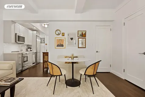 24 5th Avenue New York City NY 10011