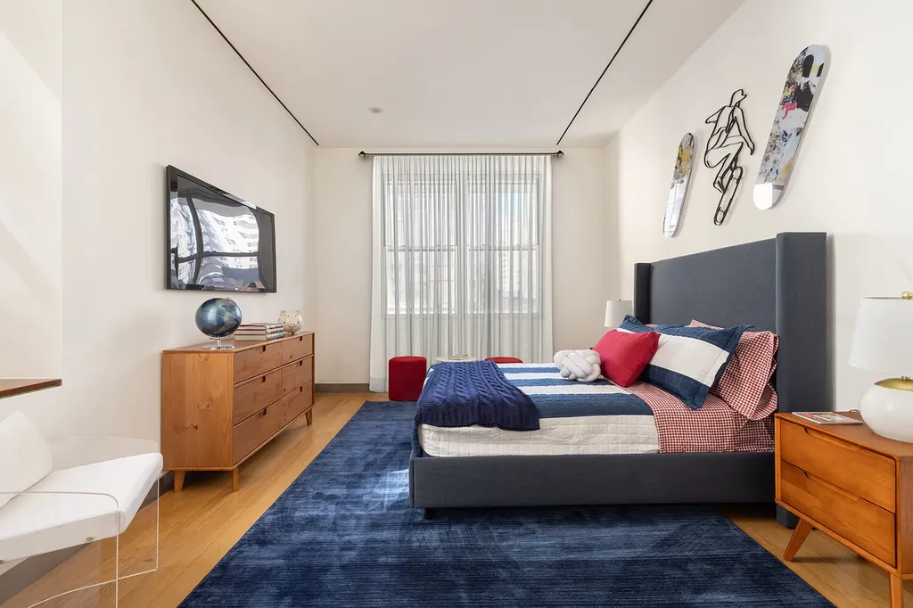 157 E 84th Street New York City NY 10028