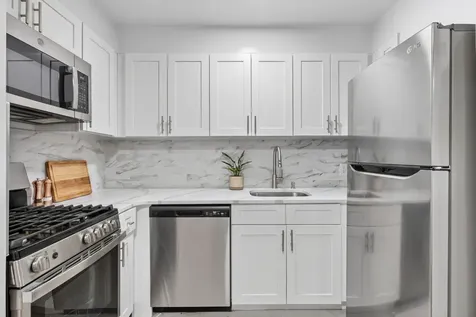 308 E 38th Street New York City NY 10016